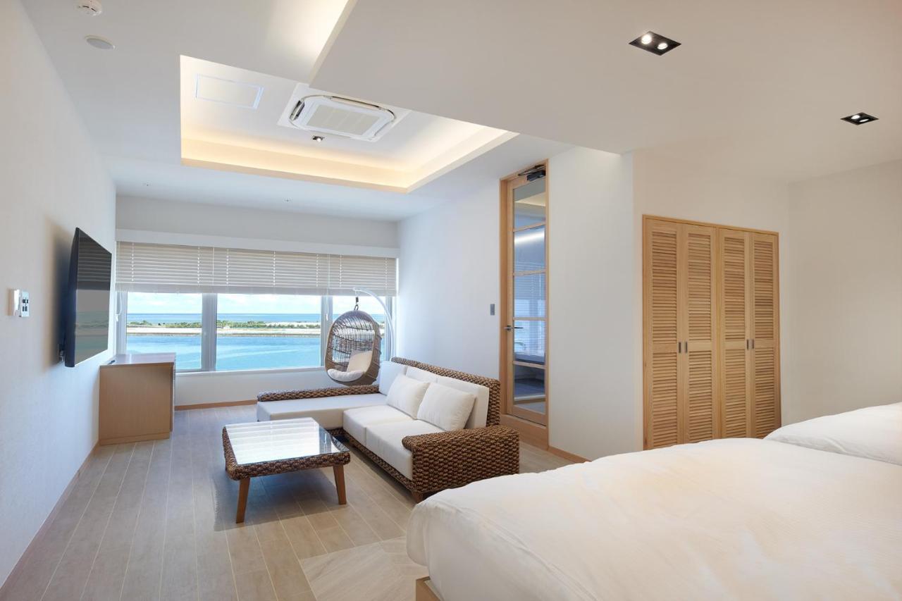 Hotel Third Ishigakijima Ishigaki  Esterno foto
